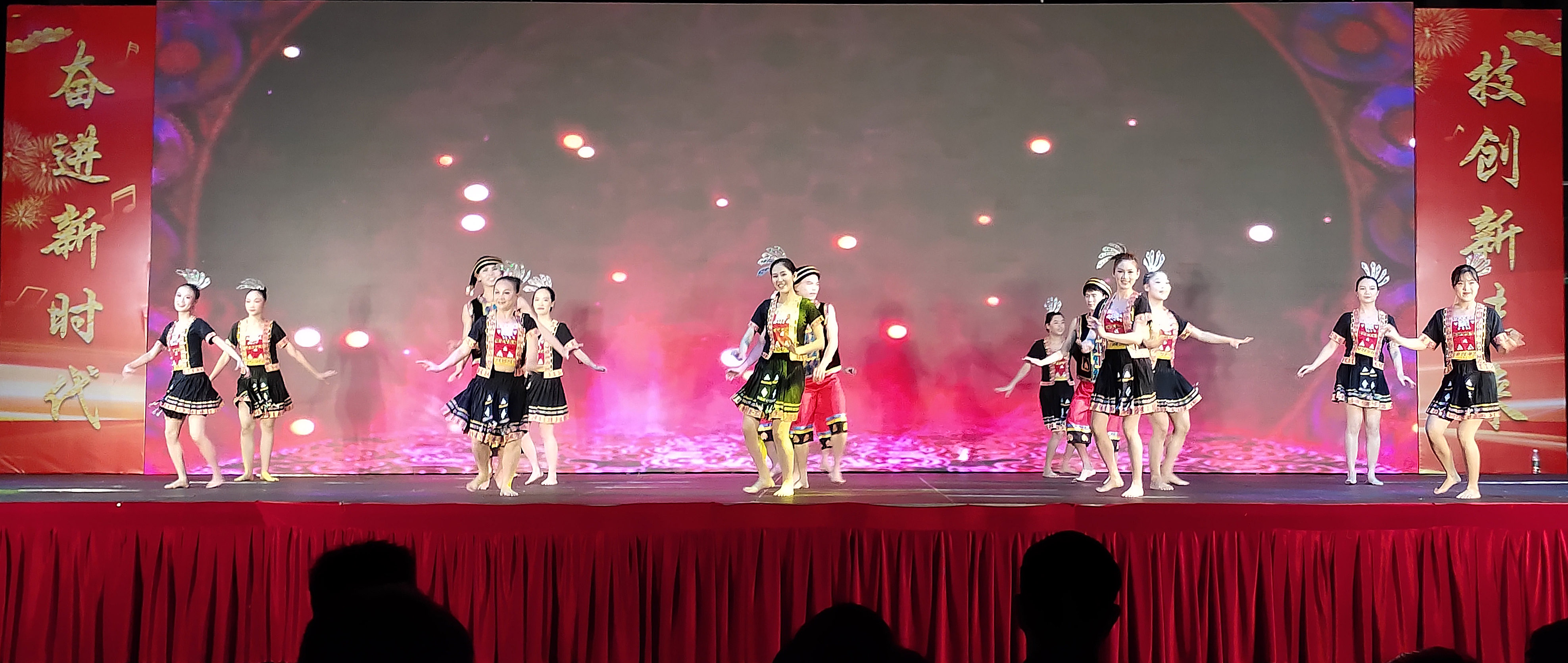 三强争霸赛_争霸赛阵容_3强争霸赛场地