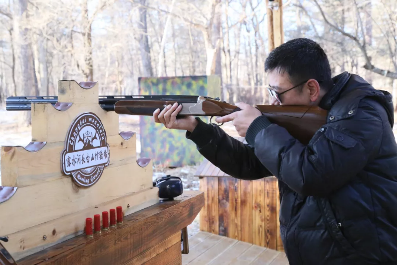射击场实弹射击_什么的射击_射击游戏