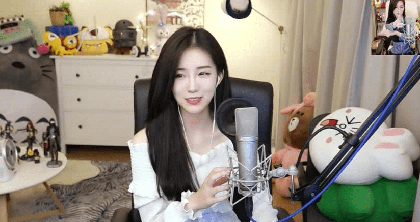 腾讯直播女主播小七_nbaqq直播女主播小七_小七直播