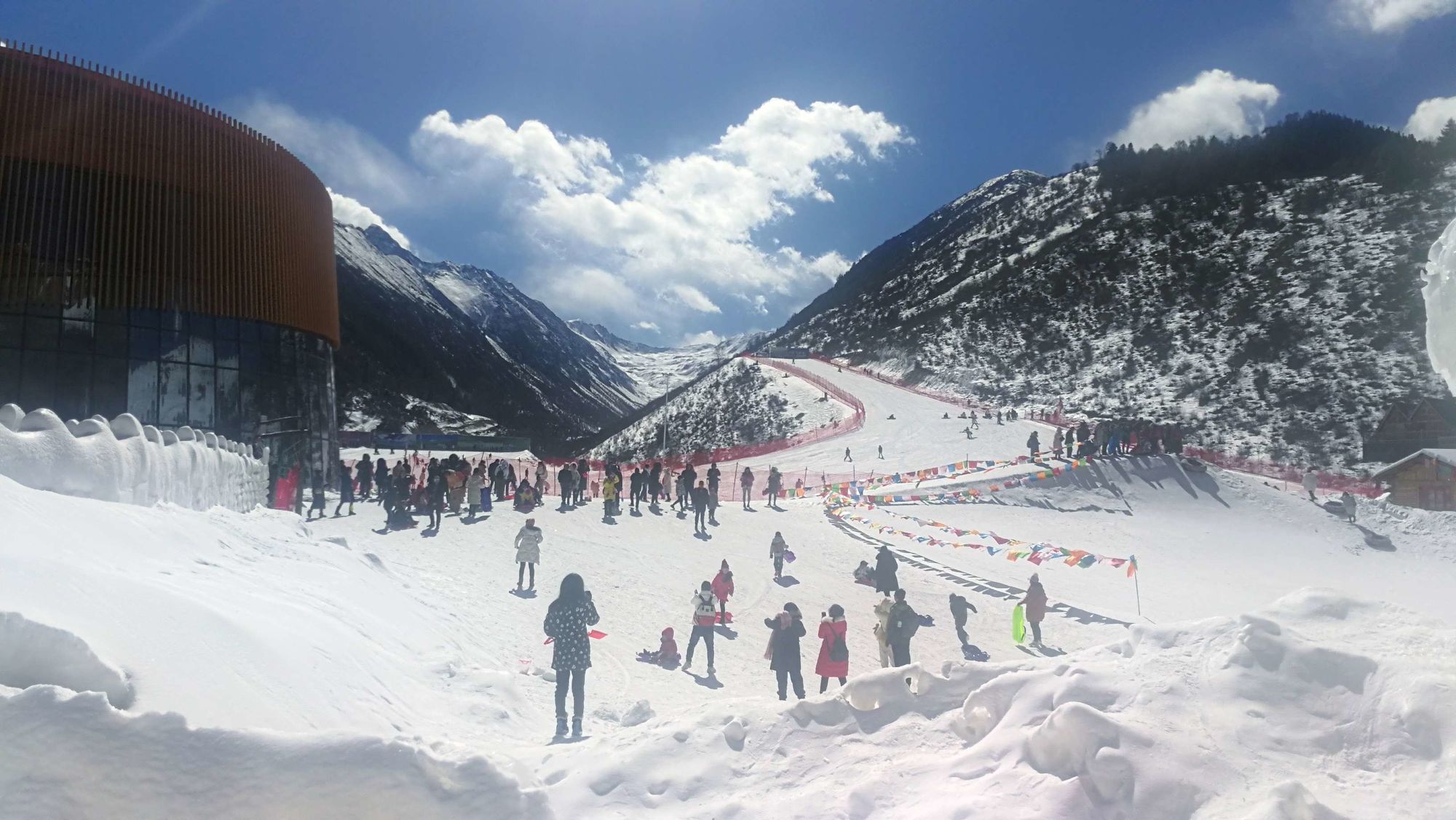 韩国滑雪的地方叫什么_韩国滑雪手机游戏推荐_滑雪韩国推荐手机游戏有哪些