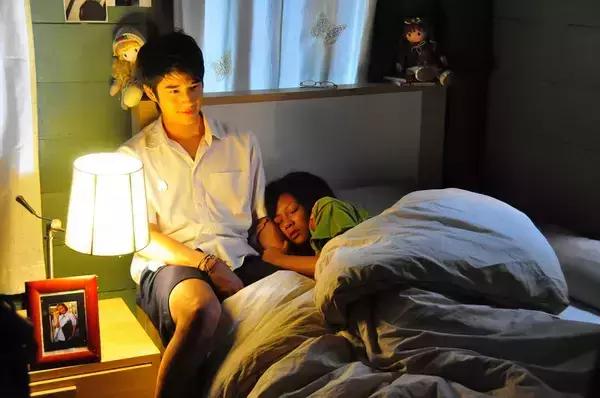 可以结婚生子的手机养成游戏_手游能结婚生子的小游戏_可以结婚生孩子的手机游戏