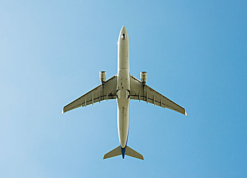 空战卡通手机游戏大全_卡通大全空战手机游戏版_卡通大全空战手机游戏图片