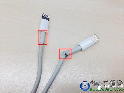 为什么苹果插上充电器屏幕失灵_苹果充电器插上之后上下晃动_苹果刚插上充电一下就不充了