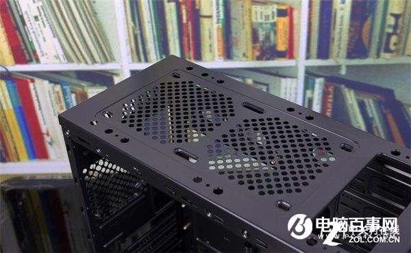 电脑用手机网络玩游戏耗流量吗_可以上网打游戏的手机电脑_电脑操作手机打游戏