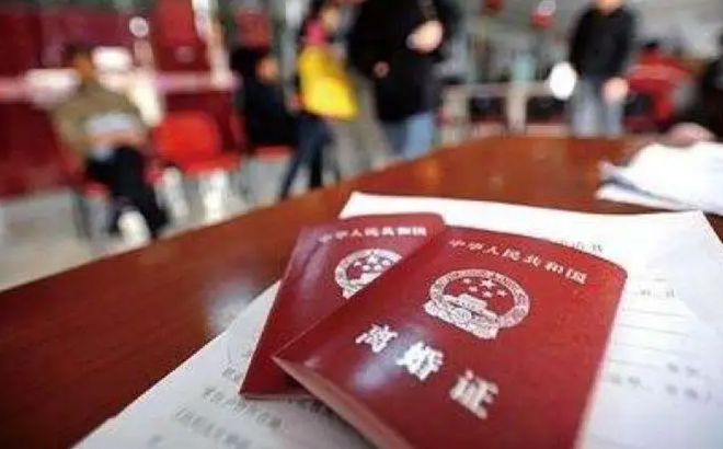 im钱包被盗可以报案吗_被偷钱包报警找回的几率_钱包被偷报警警察敷衍怎么办