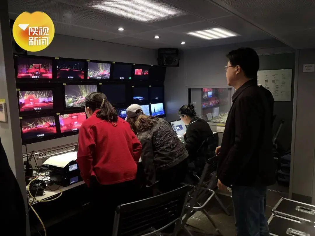 直播玩手机游戏怎么玩_怎么直播玩手机游戏_直播玩手机游戏需要什么设备
